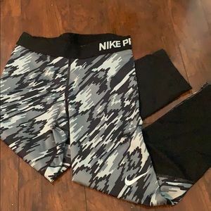Nike pro leggings